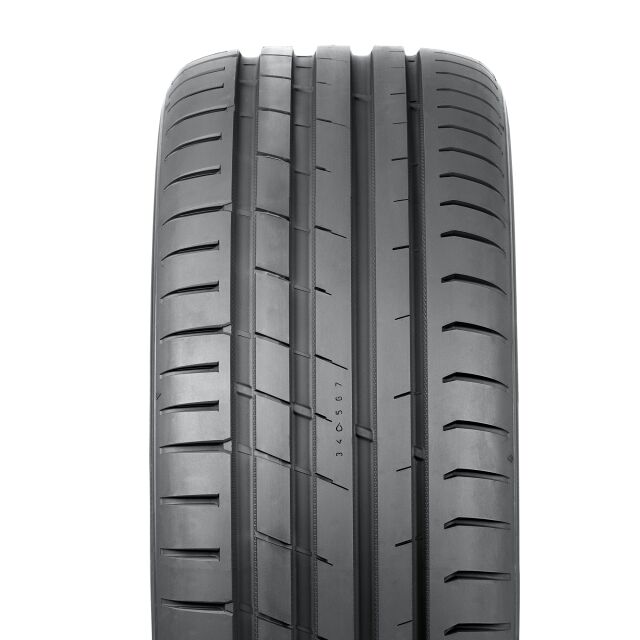 шина 235/55 R17 103Y XL Nokian Tyres Powerproof 1